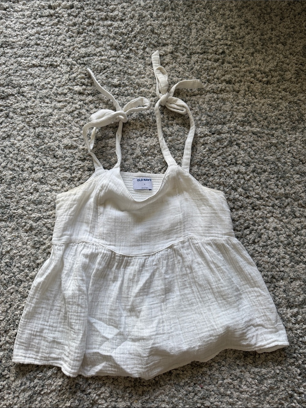 Old Navy White Gauzy Tie-Strap Babydoll Tank - Picture 3 of 4